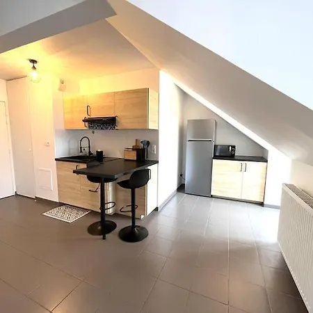 Charmant Studio A Proximite Du Centre Ville Daire Dourdan